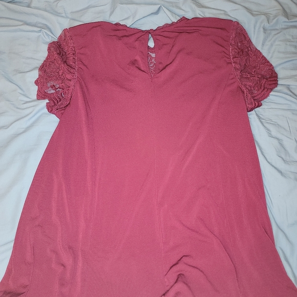 Torrid tshirt - Picture 3 of 3